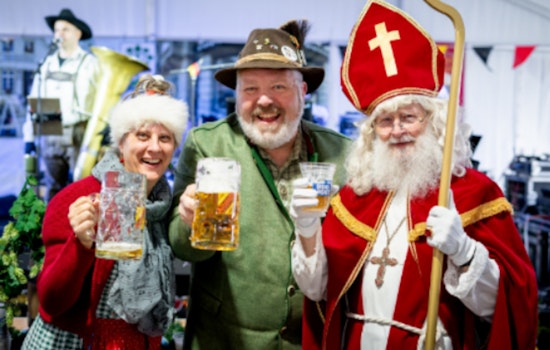 Texan Towns Tomball & Magnolia Deck the Halls in A Christmas Carol of Cheer and Charity