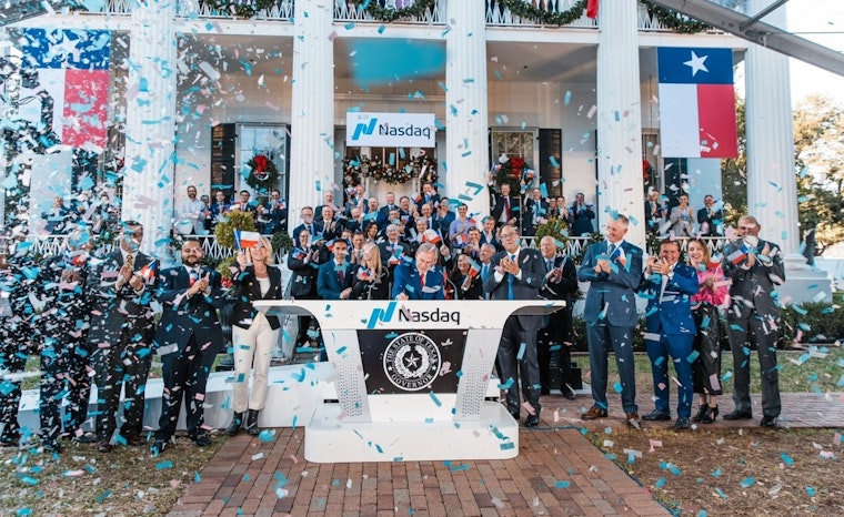 Texas Governor Abbott Rings NASDAQ Closing Bell, Celebrates State's $2.4 Trillion GDP and Booming Economy