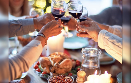 Thanksgiving Crunch in Houston, Stores and Eateries Open for Easy Last-Minute Feast Solutions