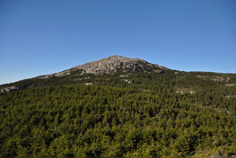 The life of a 70-year-old Keene hiker ends suddenly in a tragedy on the trail on Mount Monadnock