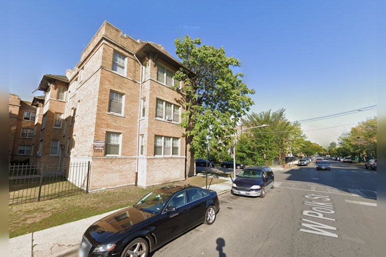 Thieves Shoot Two in Separate West Side Robberies in Chicago