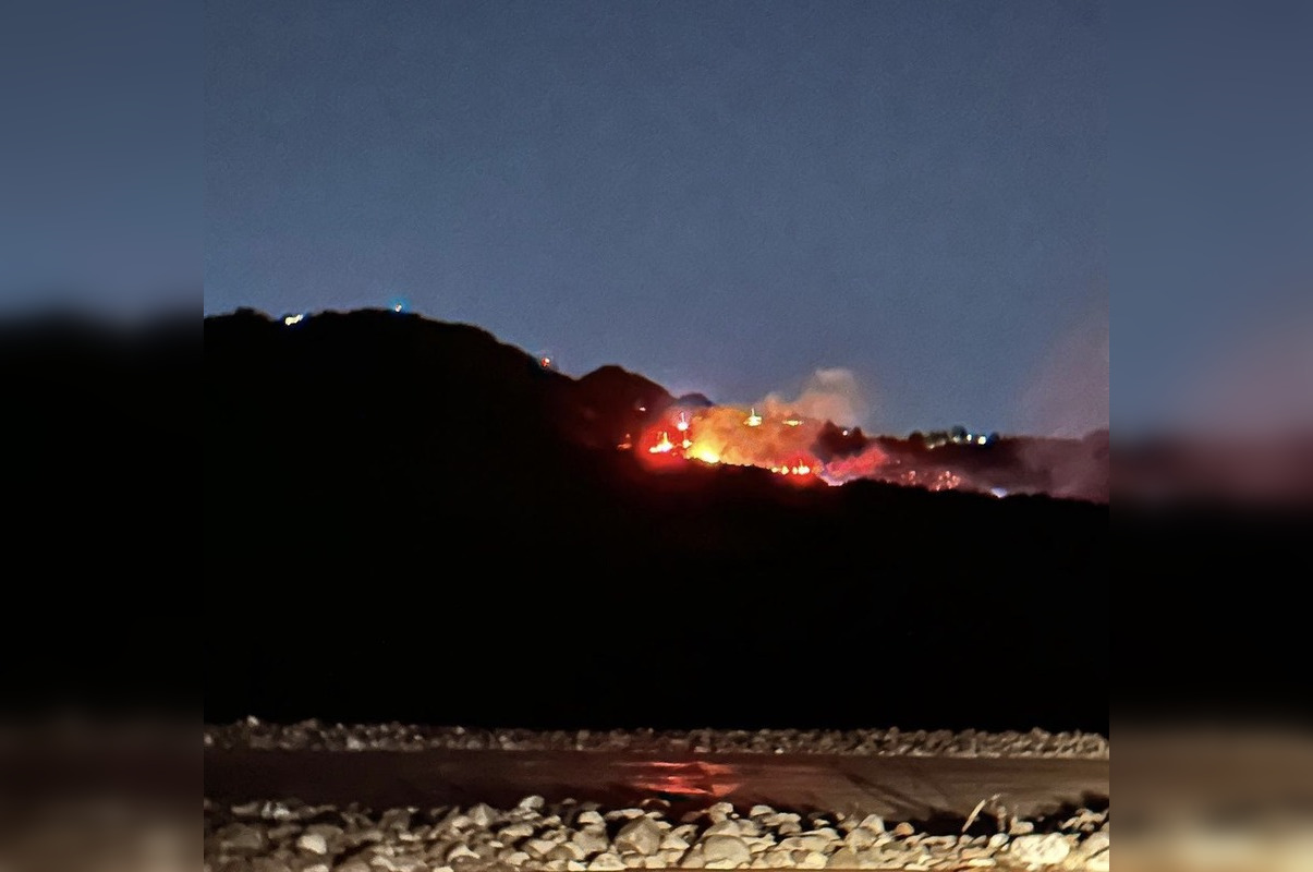 Topanga Canyon Brush Fire Threatens Residential Building, Los Angeles