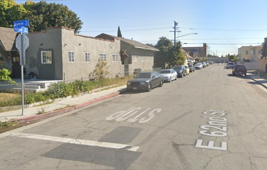 Unidentified Man Fatally Shot on East 62nd Street in Los Angeles, Suspect at Large as City Grapples with Gun Violence