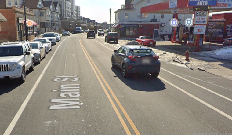 Wilmington Police Hunt for Suspects in U-Haul Robbery