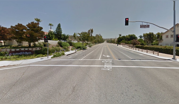 Woman Robbed of Jewels and Security Right Outside Her Home by Masked Marauder Muggery