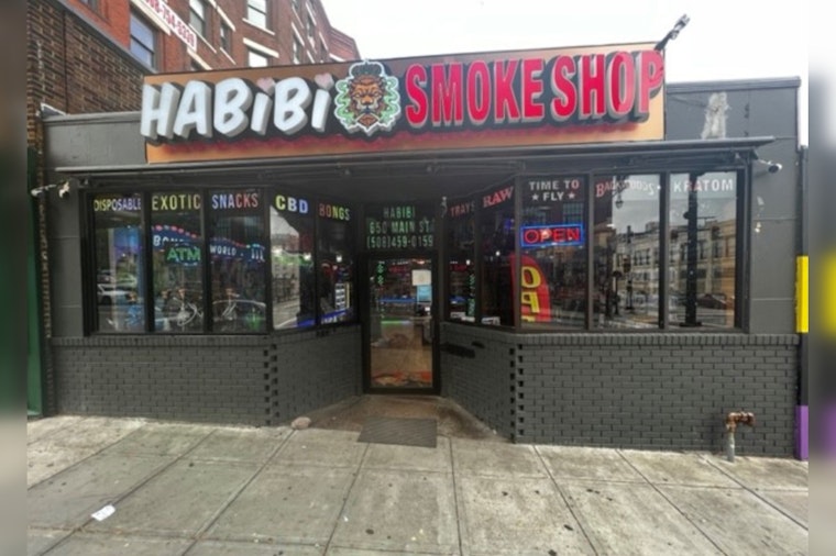 Worcester Whammy, Vigilante Victory as Local Hero Thwarts Teen Burglar at Habibi Smokeshop
