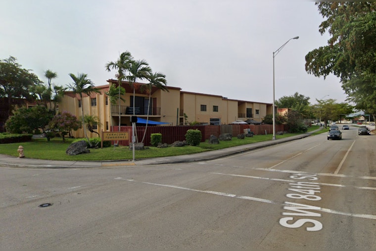 11, Including 4 Children, Displaced by Intense Apartment Fire in Kendall