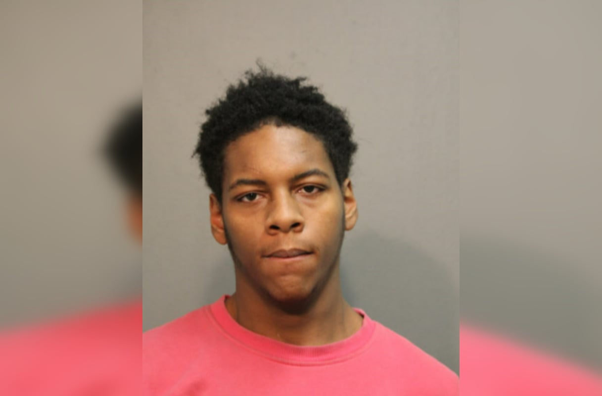 18-Year-Old Charged With Felony Hijacking And Armed Robbery In Chicago