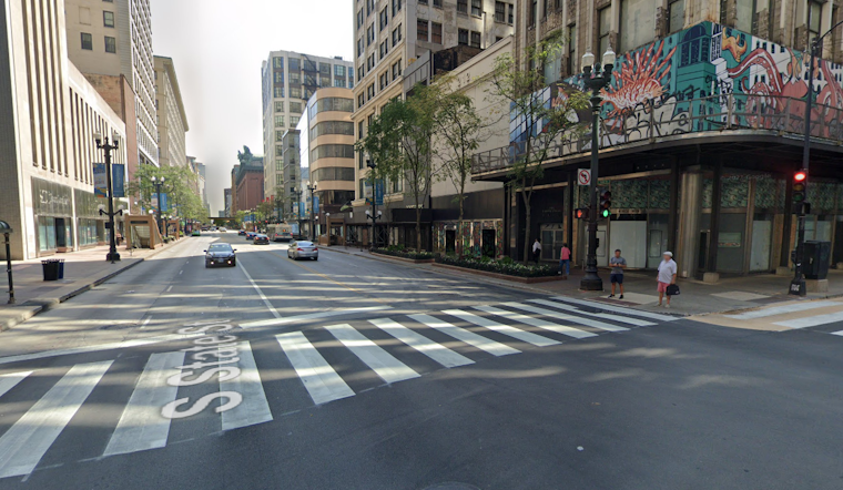 21-Year-Old Man Accused of Striking Woman in Chicago's Loop, Charges Pending