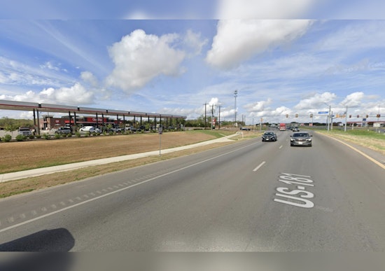 70-Year-Old Man Fatally Struck While Crossing Highway Near San Antonio, No Charges for Driver