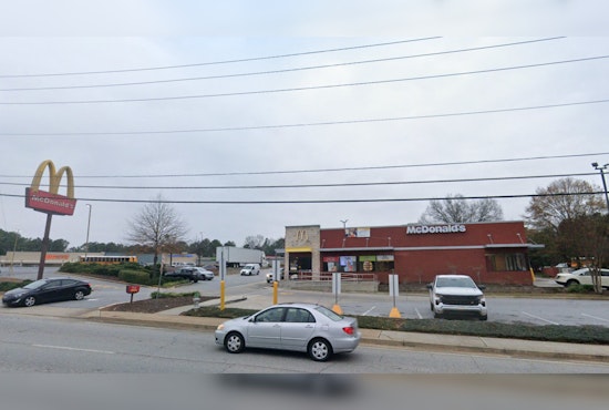 Man stabbed in DeKalb County McDonald's as Police investigate non-fatal attack near I-285