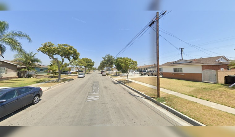 A Tragic Ride Unfolds as a Houston Cyclist Succumbs to the Horror of a Hit-and-Run, Prompting Police to Hunt Down the Heartless Sedan Driver