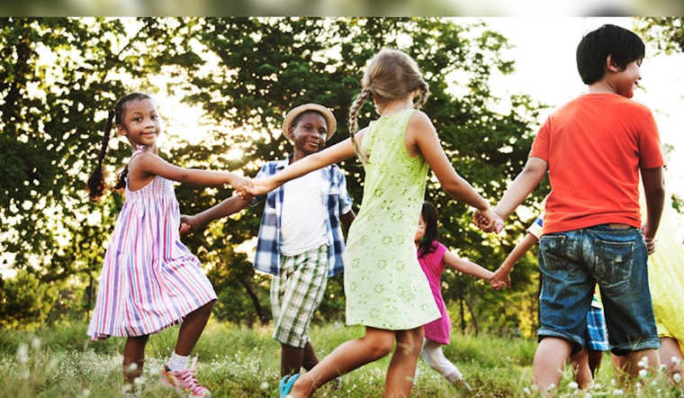 Amid Alleged Mismanagement, Houston's We R Champions Foster Agency Faces Shutdown as Texas Foster Care Crisis Worsens