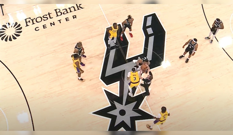 Anthony Davis Pushes Through Injury, Leading Lakers to a 122-119 Victory Despite Wembanyama's Stellar Performance against Spurs