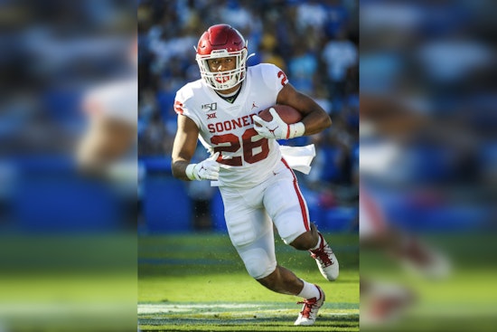 Arizona Wildcats Set for High-Stakes Alamo Bowl Showdown in San Antonio Against Sooner Titans as Desert Cats Clash