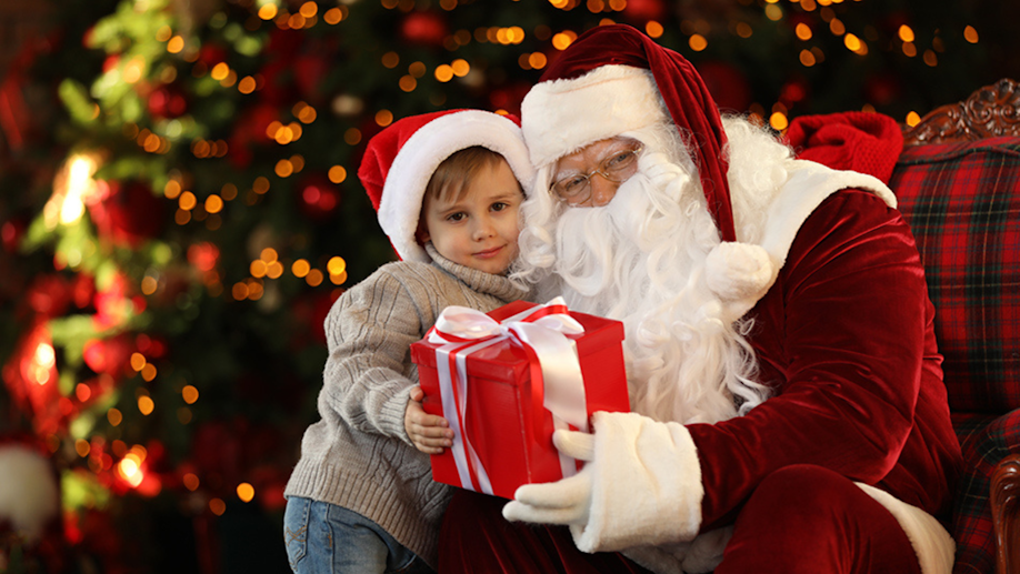 Arlington's Weekend Buzz Highlights Holiday Activities and Cultural Exhibits