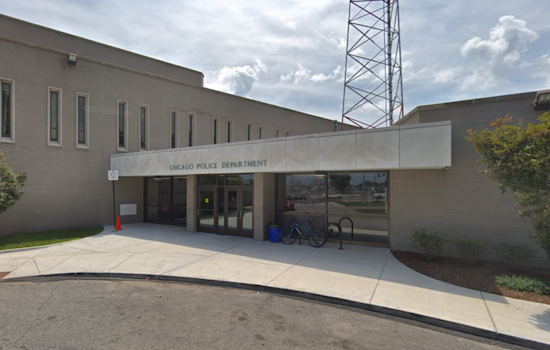 Armed Robberies in 2nd District Target Xbox Buyers on South Federal Street