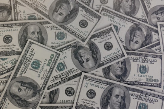 As 2023 Ends, U.S. National Debt Nears $34 Trillion Mark with Each Citizen's Share at $100,000