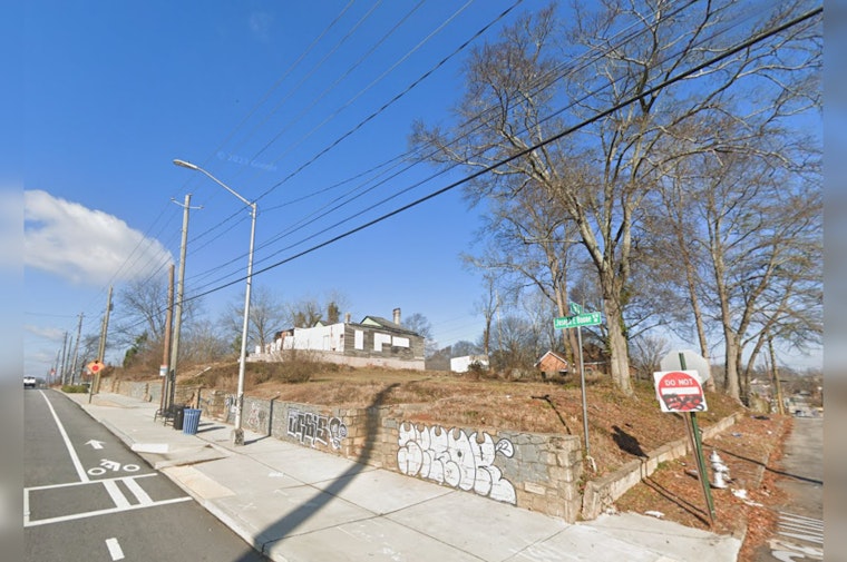 Atlanta Police Investigate After Two Teenagers Shot in Evening Attack