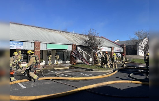 Austin Fire Department Battles Blaze at North Austin Strip Center, Urges Public to Avoid Area