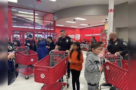 Austin Police and Amigos en Azul Spread Holiday Joy with 'Shop with a Cop' Event