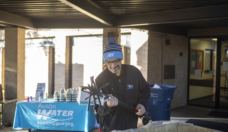 Austin Utilities Distribute Free Weatherproofing Kits to Residents Bracing for Winter Chill