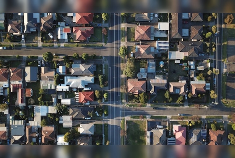 Austin's Housing Market Braces for Potential 12.2% Price Drop in 2024 Amid Nationwide Cooloff