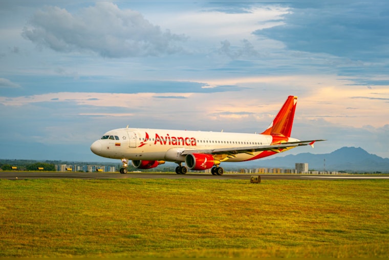 Avianca Flight from Miami to Nicaragua, Returns Safely After Windshield Crack Incident