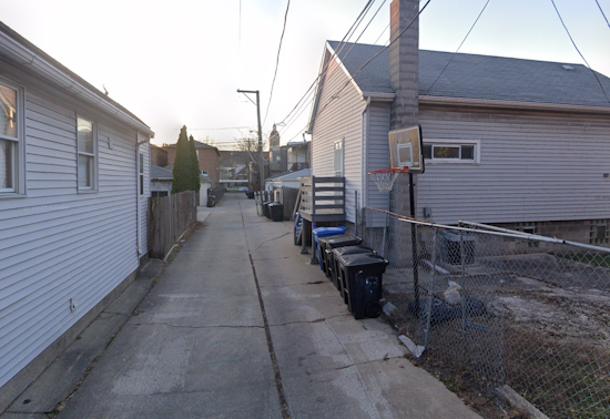 Body Found in Trunk as Chicago Firefighters Douse South Side Blaze