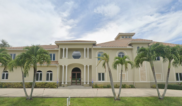 Bomb Threat at Palm Beach Synagogue Leads to Evacuations and School Lockdown