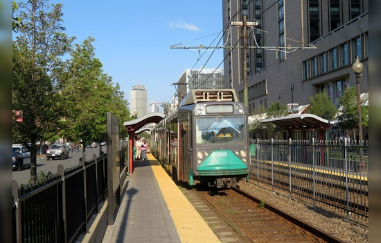Boston Commuters Face Delays as Auto Accident Halts MBTA Green Line B Branch Service