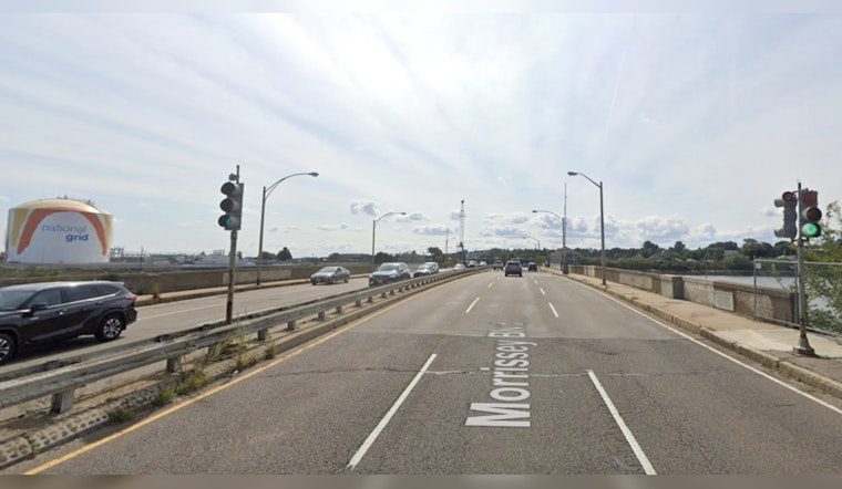 Bridge to Nowhere, Boston's Beades Drawbridge Leaves Commuters Hanging