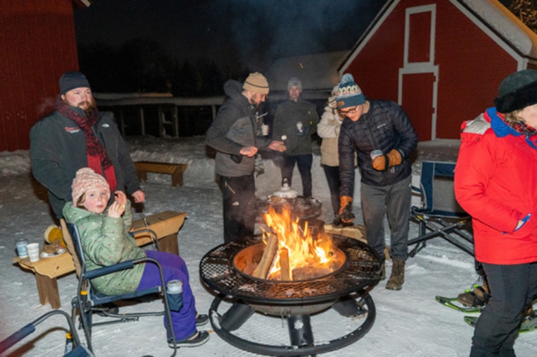 Brooklyn Park Embraces Winter with Snowshoeing, Indoor Recreation and Community Programs