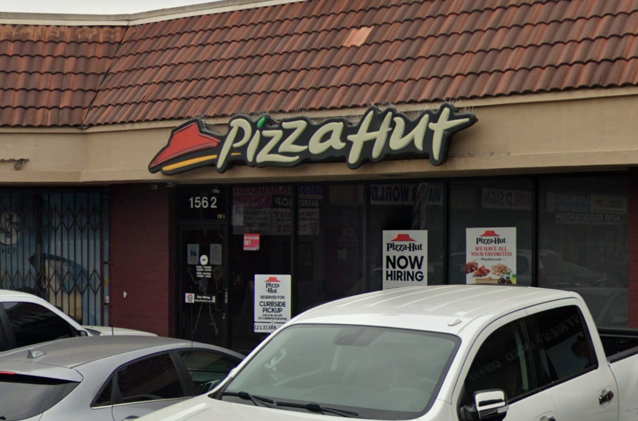 California Pizza Hut Franchises to End Inhouse Delivery Ahead of