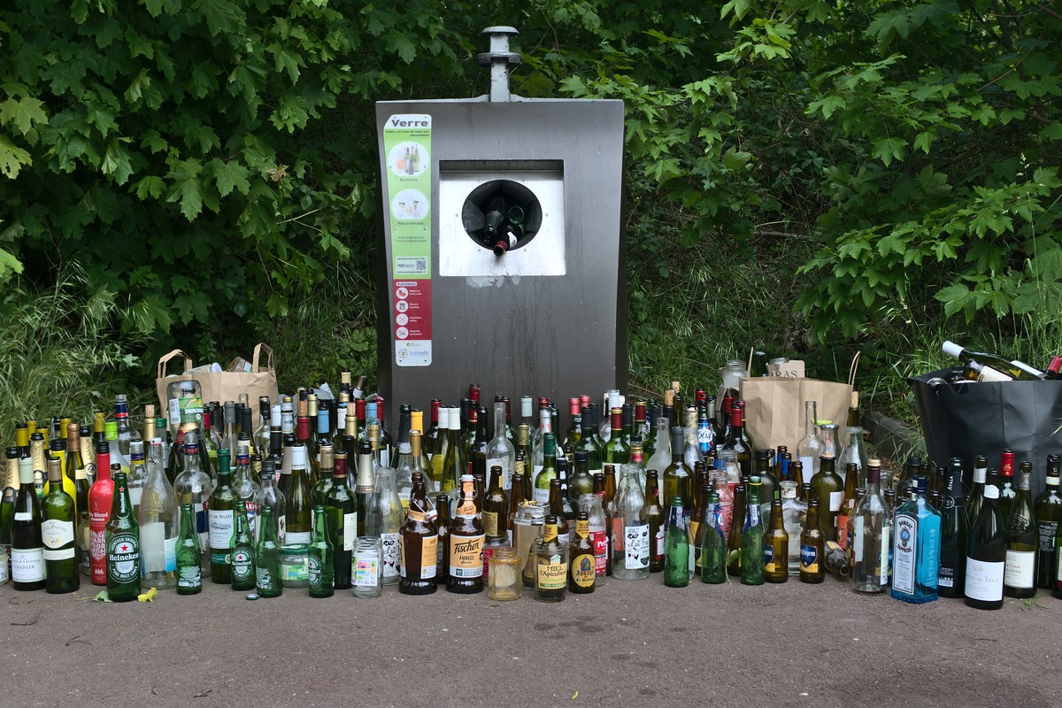 Glass Bottles - San Jose Recycles