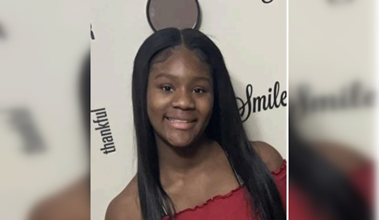 Chicago Cops Seek Help to Find Missing Teen Janiyah Sanders