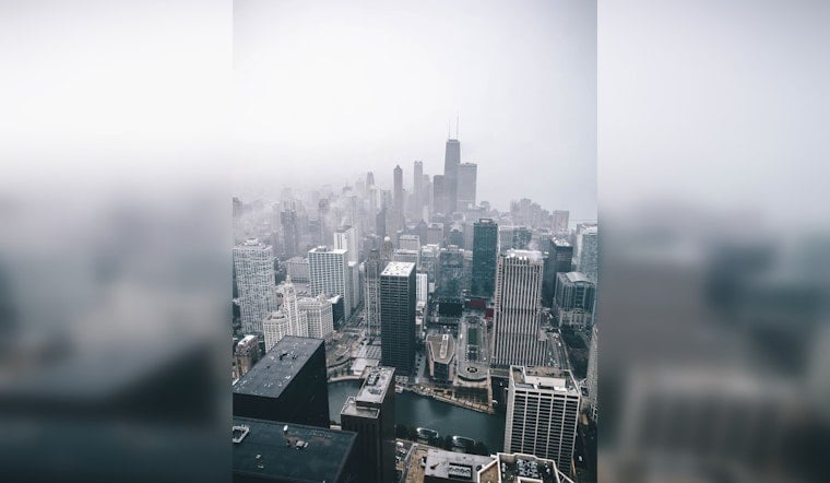 Chicago Faces Chill and Clouds on Final Friday of the Year, Snow Expected Sunday