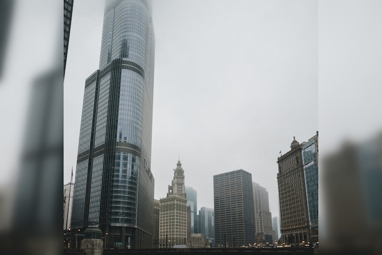 Chicago Faces Wintry Mix as New Year Approaches with Snow Showers and Fog in the Forecast
