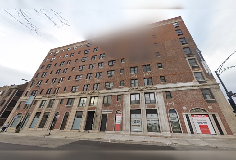 Chicago Firefighters Swiftly Battle Edgewater Blaze