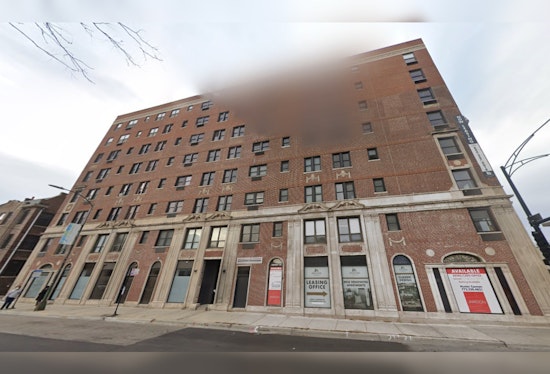 Chicago Firefighters Swiftly Battle Edgewater Blaze