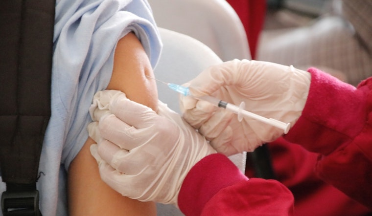 Chicago Health Officials Warn of 'Tripledemic' Threat as COVID, Flu and RSV Cases Rise During Holidays