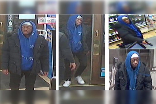 Chicago Merchants Raise Guard Amidst Spate of Armed Robberies in Central District