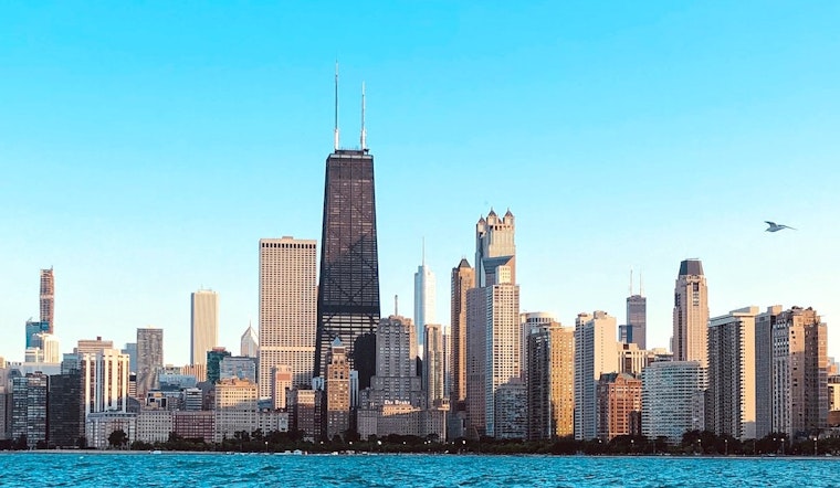Chicago Set for a Warm and Wet Christmas, Snowfall Unlikely, Predicts Weather Experts