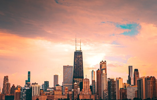 Chicago Struck by Multiple Tornadoes Amid Severe Weather, Leaving Over a Thousand in the Dark