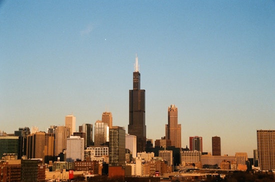 Chicago Winter Solstice Brings Year's Shortest Day and Stellar Star-gazing Opportunities