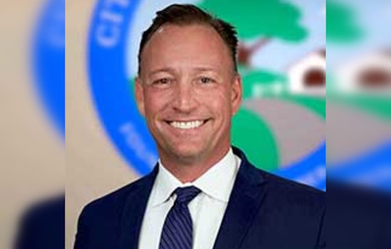City Manager Ken Striplin Spells Out Eco-Friendly Holiday Practices for Santa Clarita Residents