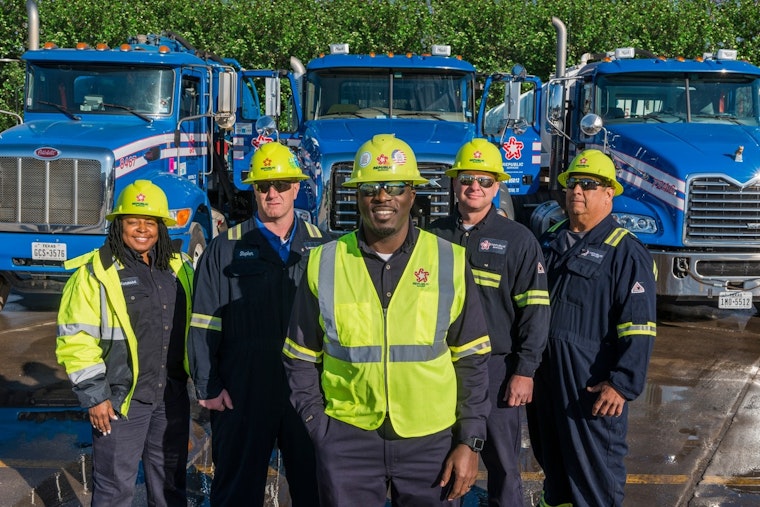 City Partners with Republic Services to Offer New Christmas Tree Disposal Options