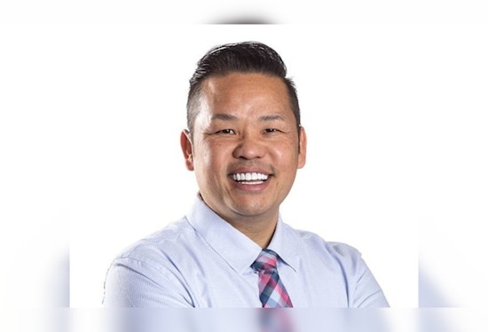 Community Honors Slain Hmong Performer Tou Ger Xiong