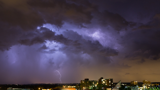 Dallas Braces for Wet Weekend as National Weather Service Predicts Showers and Thunderstorms