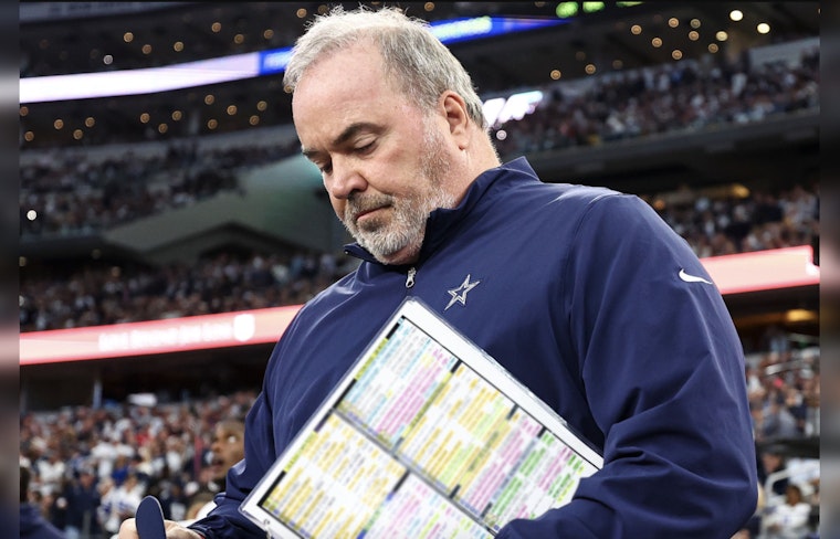 Dallas Cowboys Coach McCarthy Has Appendix Surgery Before Eagles Matchup